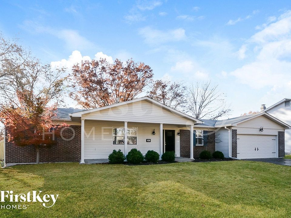 1st image of 1945 Seven Pines Dr