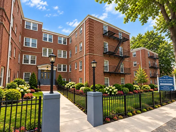 Twin Gardens