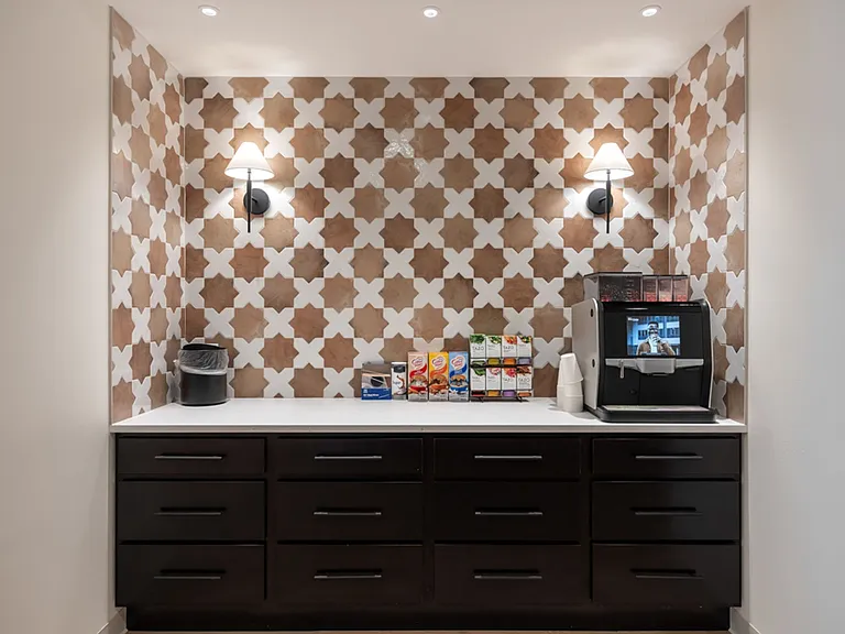 West Light Apartments - Brand New — Photo 7