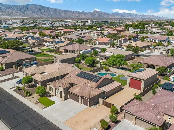 18512 W SAN MIGUEL Avenue, Litchfield Park, AZ 85340