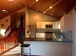 100 Cedar Ave, Swansea, MA 02777