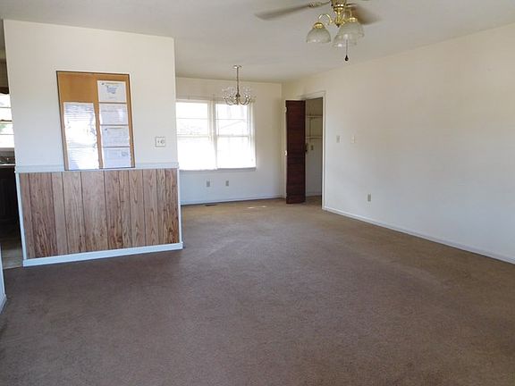 5th image of 309 Carolina St