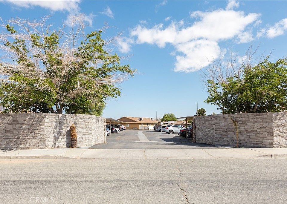 1st image of 11200 Chamberlaine Way