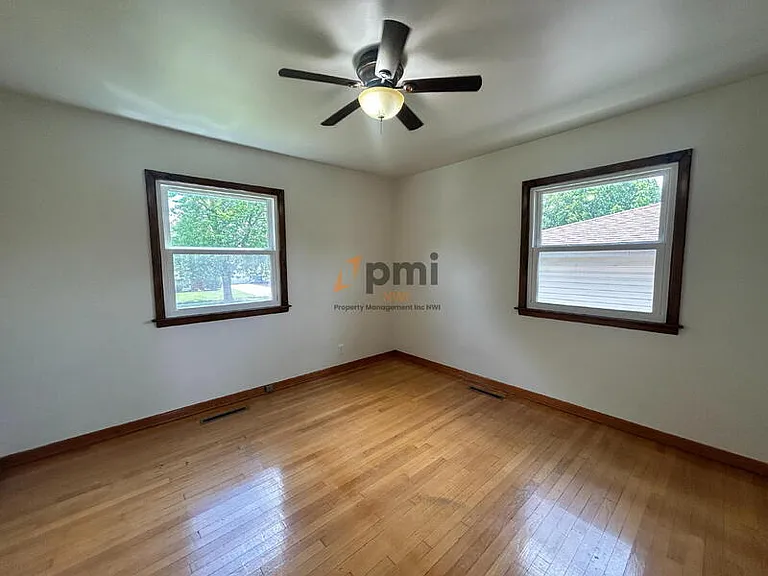 8136 Grace Pl — Photo 9