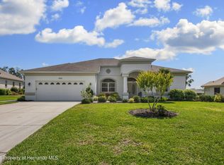 9182 Tarleton Cir, Weeki Wachee, FL 34613