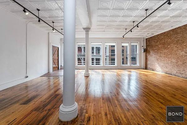 Rented by Bond New York | media 27