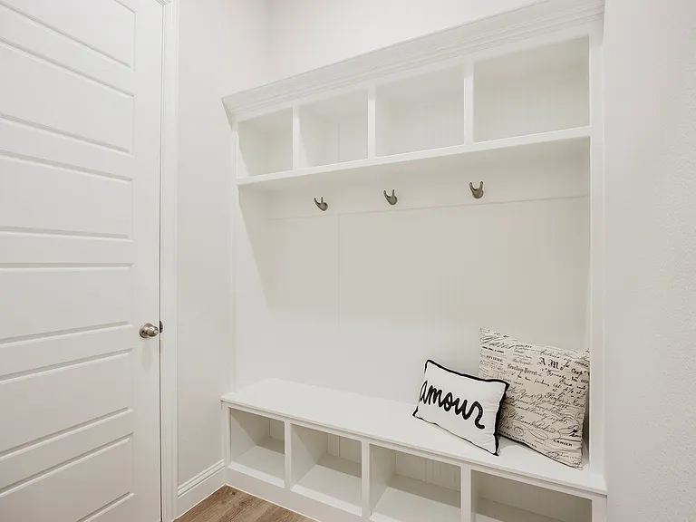 3216 Creek Meadow Dr — Photo 30