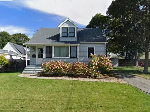 20 Smith Rd, Rockport, MA 01966