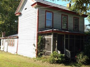 2732 Rolfe Hwy, Dendron, VA 23839