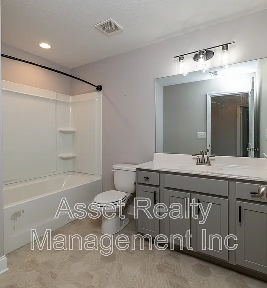 338 Broadberry Ave — Photo 16