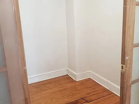 145 Grand St #2 — Photo 6
