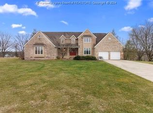45 Olde Farm Rd, Ona, WV 25545