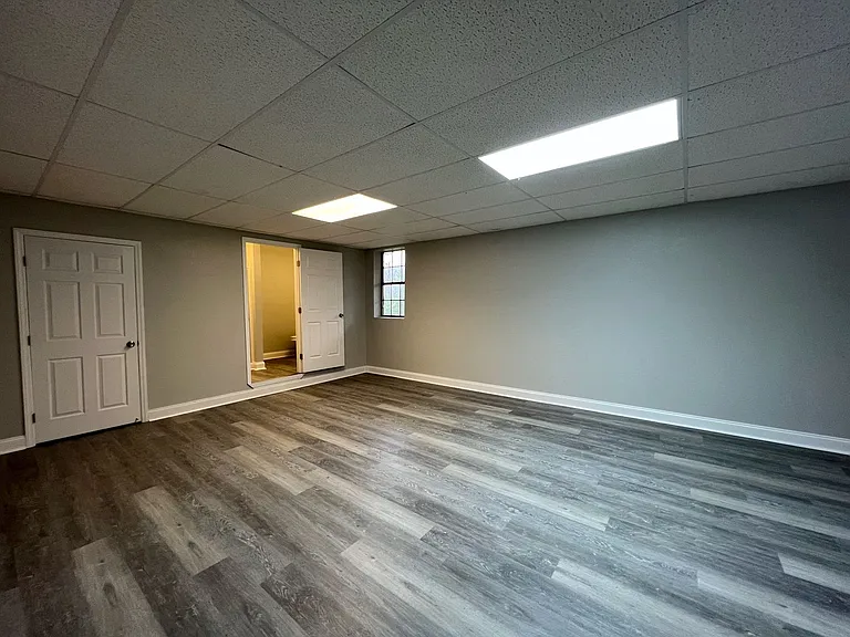 670 Emerald Ave — Photo 13