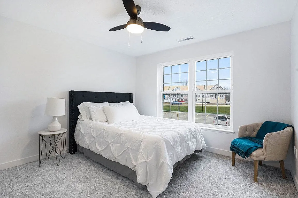 Meadowbrooke Apartment Homes — Photo 4