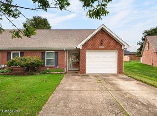 12373 Springmeadow Dr, Louisville, KY 40229
