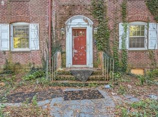 110 Fisher Park Cir, Greensboro, NC 27401
