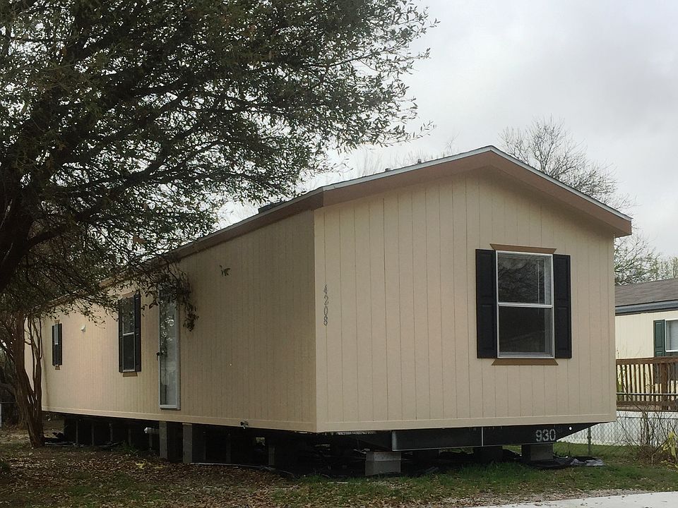 1st image of 4208 Sun Dr
