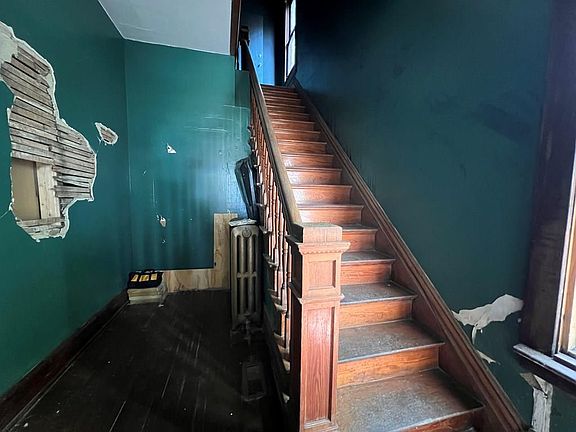5th image of 1306 Offnere St