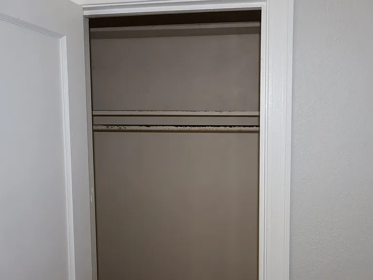 3811 S Drexel Ave — Photo 18