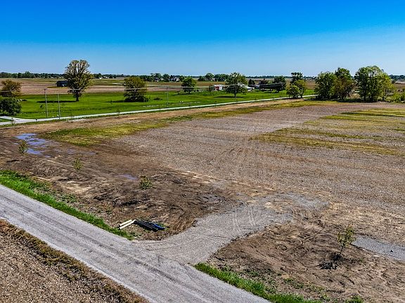 2nd image of 1 N County Road 150 E
