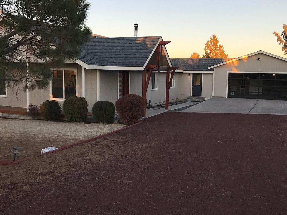 7742 SW Red Cloud Ln, Powell Butte, OR 97753 Zillow