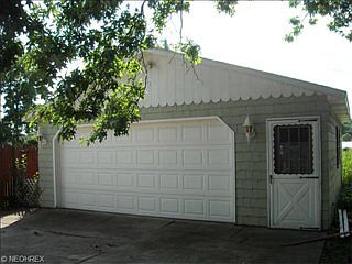 4th image of 2449 2nd St