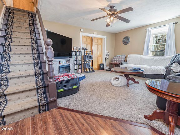 3rd image of 108 Liberty St