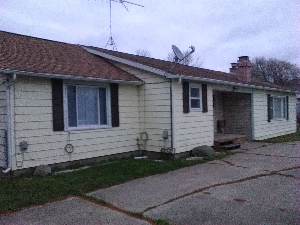 2nd image of 763 E Remus Rd