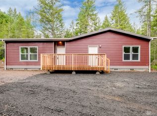 1131 E Timber Tides Dr, Union, WA 98592