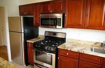 2nd image of 45 Park Ave APT 106