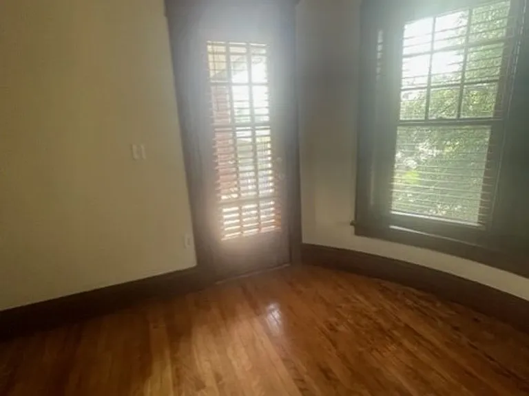 185 Pine St — Photo 38
