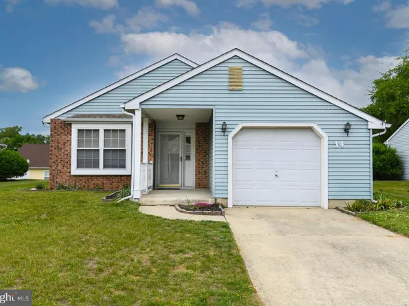 34 Knollwood Dr, Deptford, NJ 08096