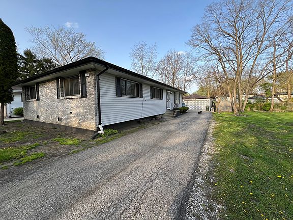 2nd image of 16125 Grove Ave