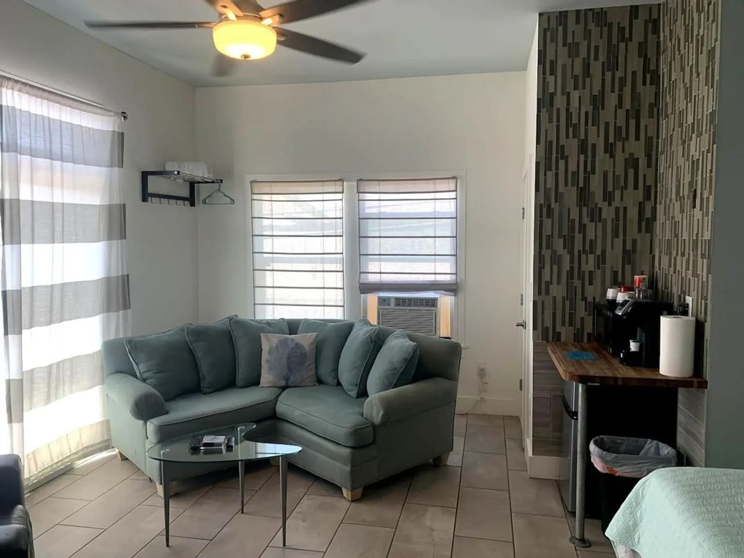 Studio, 1.0 bath, 441 sqft, $2,572 — Photo 1