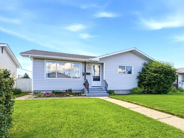 22 N Fir St, Red Deer, AB T4N 4Y2