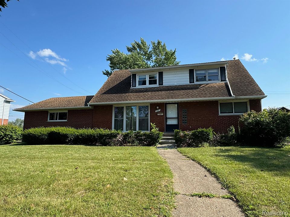 1st image of 661 Liberty Ave