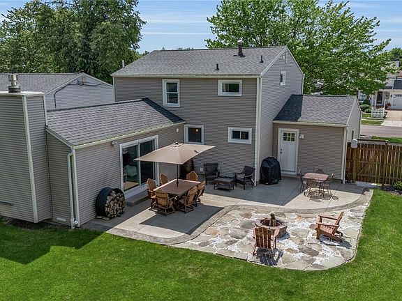 5th image of 5067 Bradley Ln