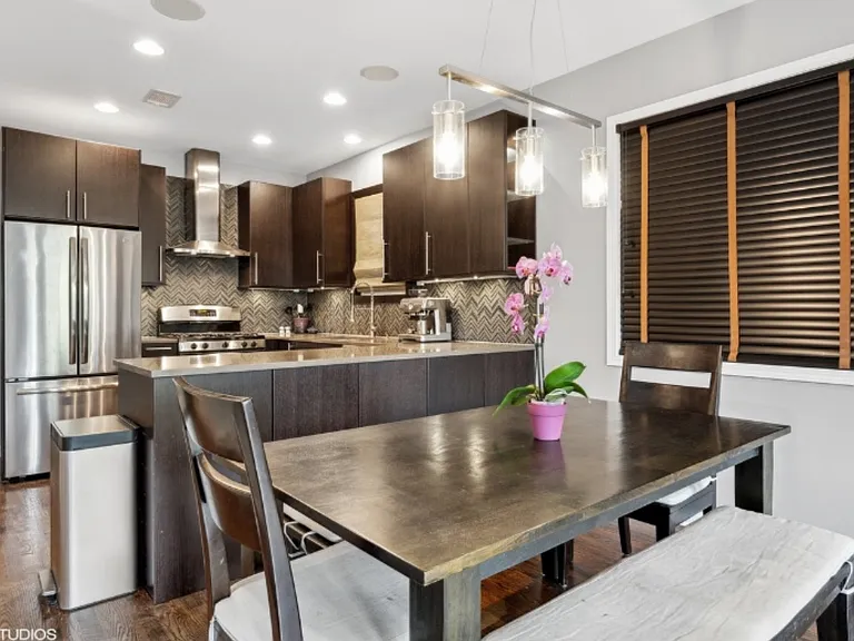 1103 N Paulina St #3 — Photo 4