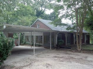 1138 Columbiana Rd, Homewood, AL 35209