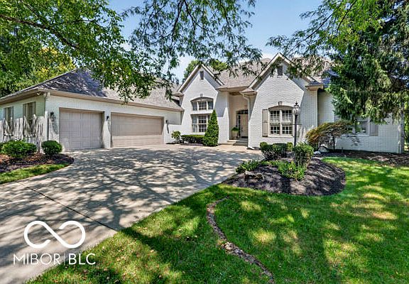 4th image of 10504 Chestnut Hill Cir