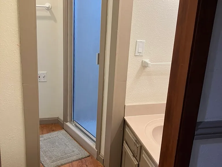 basement full bath