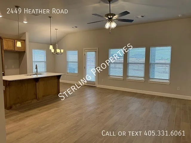 2449 Heather Rd — Photo 4