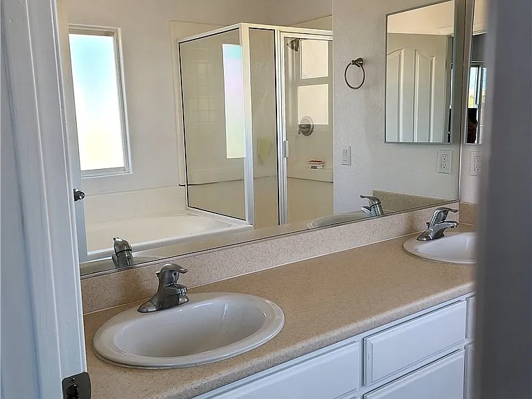 13115 El Rio Rd — Photo 12