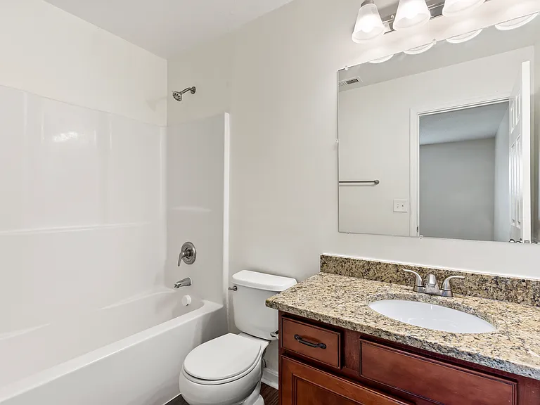 1260 Candora St — Photo 10