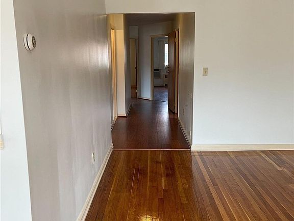 3rd image of 61-11 70th St Floor 2