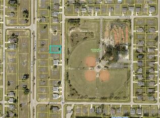 1334 SW 7th Ct, Cape Coral, FL 33991