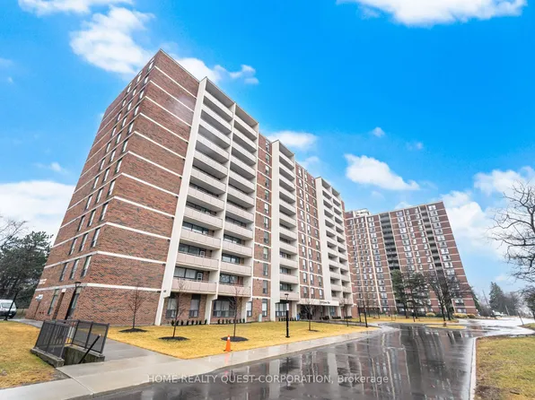 3120 Kirwin Ave #605, Mississauga, ON L5A 3R2