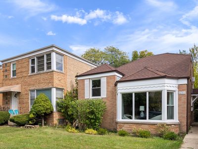 6311 N Lawndale Ave, Chicago, IL, 60659