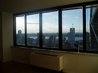 Rented by Symphony House Leasing Office