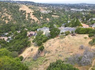 2928 Alhambra Dr, Belmont, CA 94002